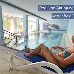 Apollo Garni Hotel
