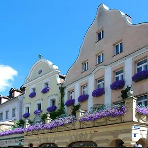 Orphée - Kleines Haus Hotel